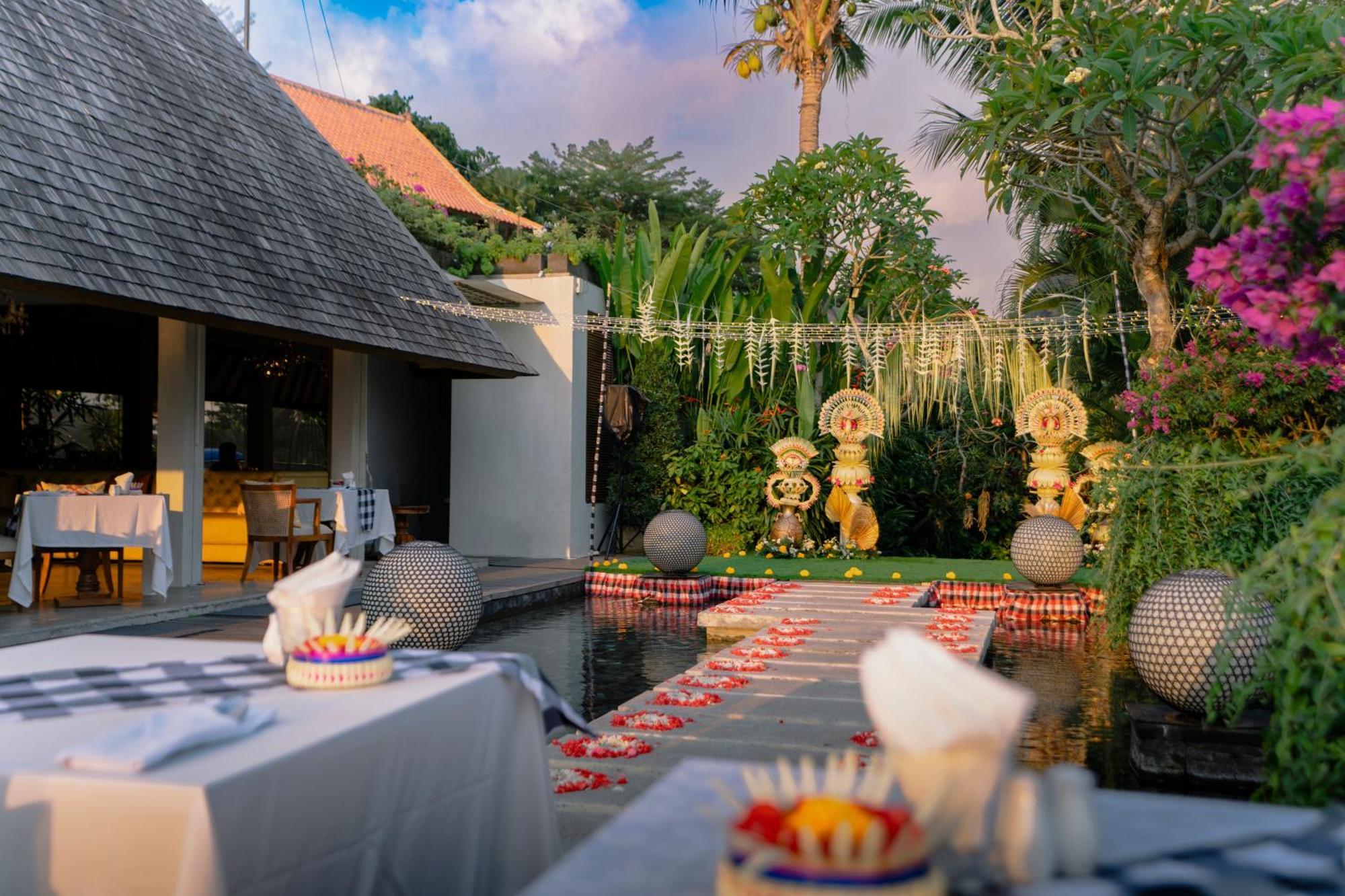 Goya Boutique Resort Ubud Esterno foto A villa in Bali